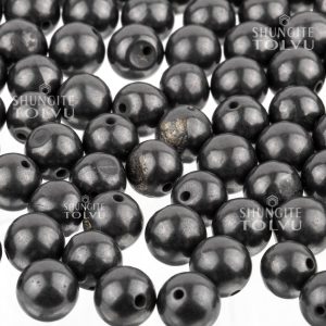 Shungite beads