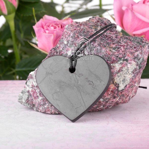 shungite heart pendant