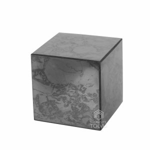 shungite cube large size 7 cm