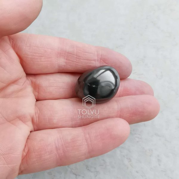 tumbled shungite stone 1pcs small size