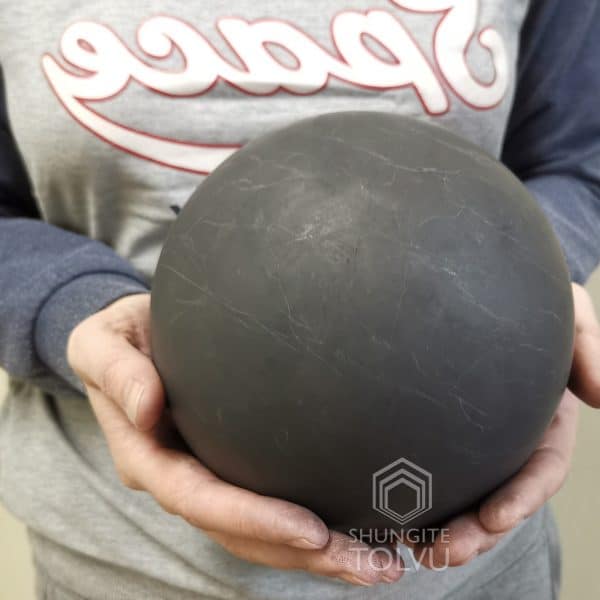 very lagre shungite sphere 15,76 cm